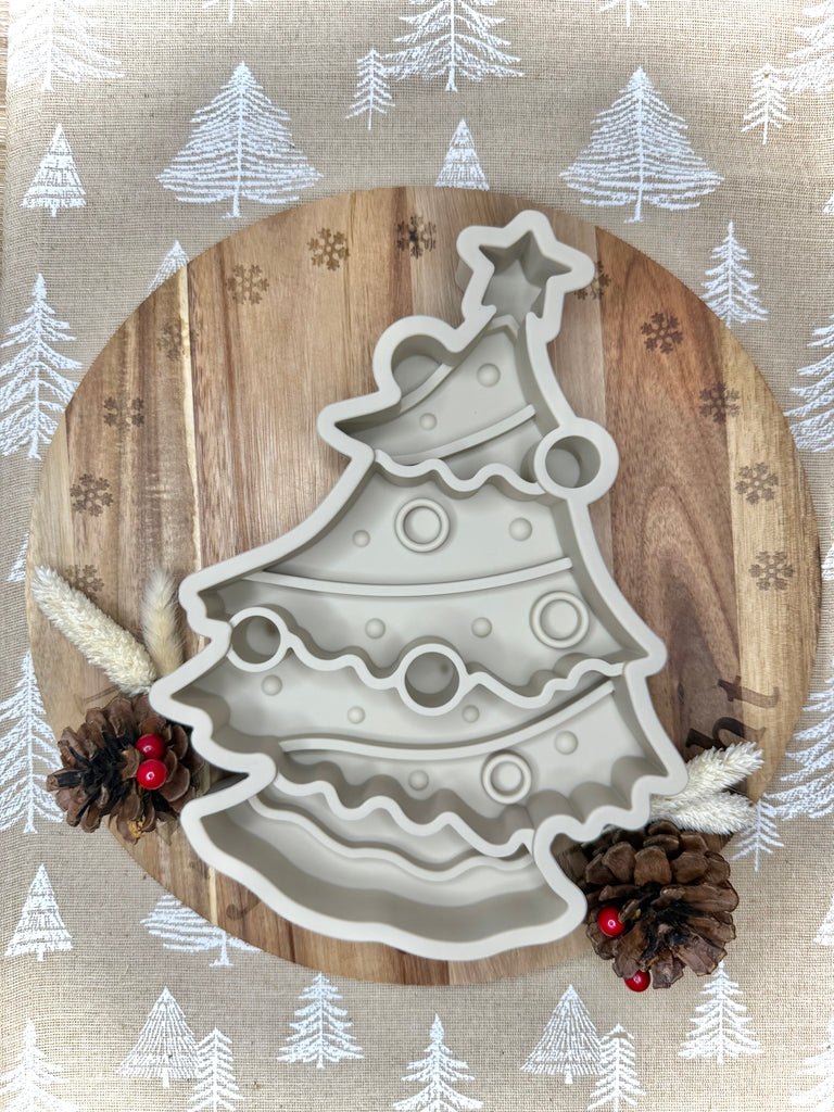 Premium Christmas Tree Slow Feeder Cream