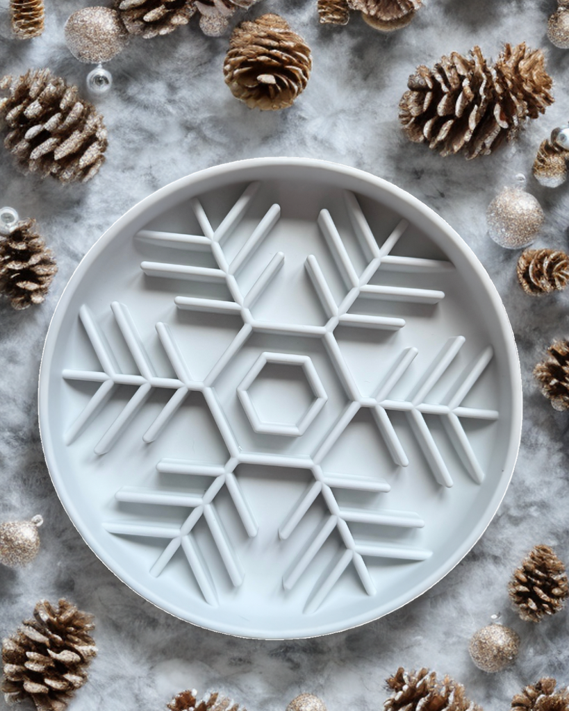 Premium Christmas Snowflake Slow Feeder White